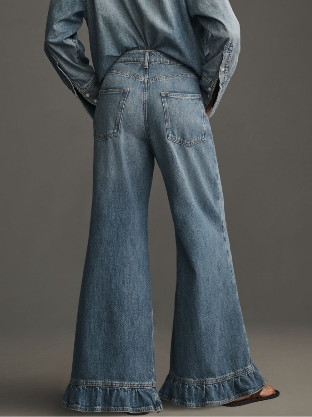 Anthropologie Pilcro Solene High-Rise Wide-Leg Ruffle Flare Jeans 24 - Picture 2 of 5